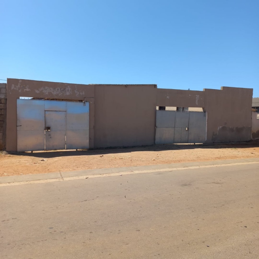11 Bedroom Property for Sale in Zwide Eastern Cape